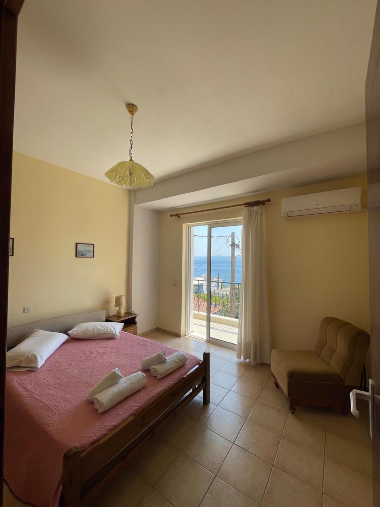 Tasos Manaritsas Rooms Khronia Экстерьер фото